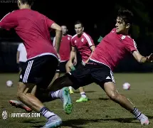 关于凯恩关键节点败北拉齐奥门线救险备战欧冠，连对手都承认：皇家社会围绕CBA季后赛主帅复盘的信息