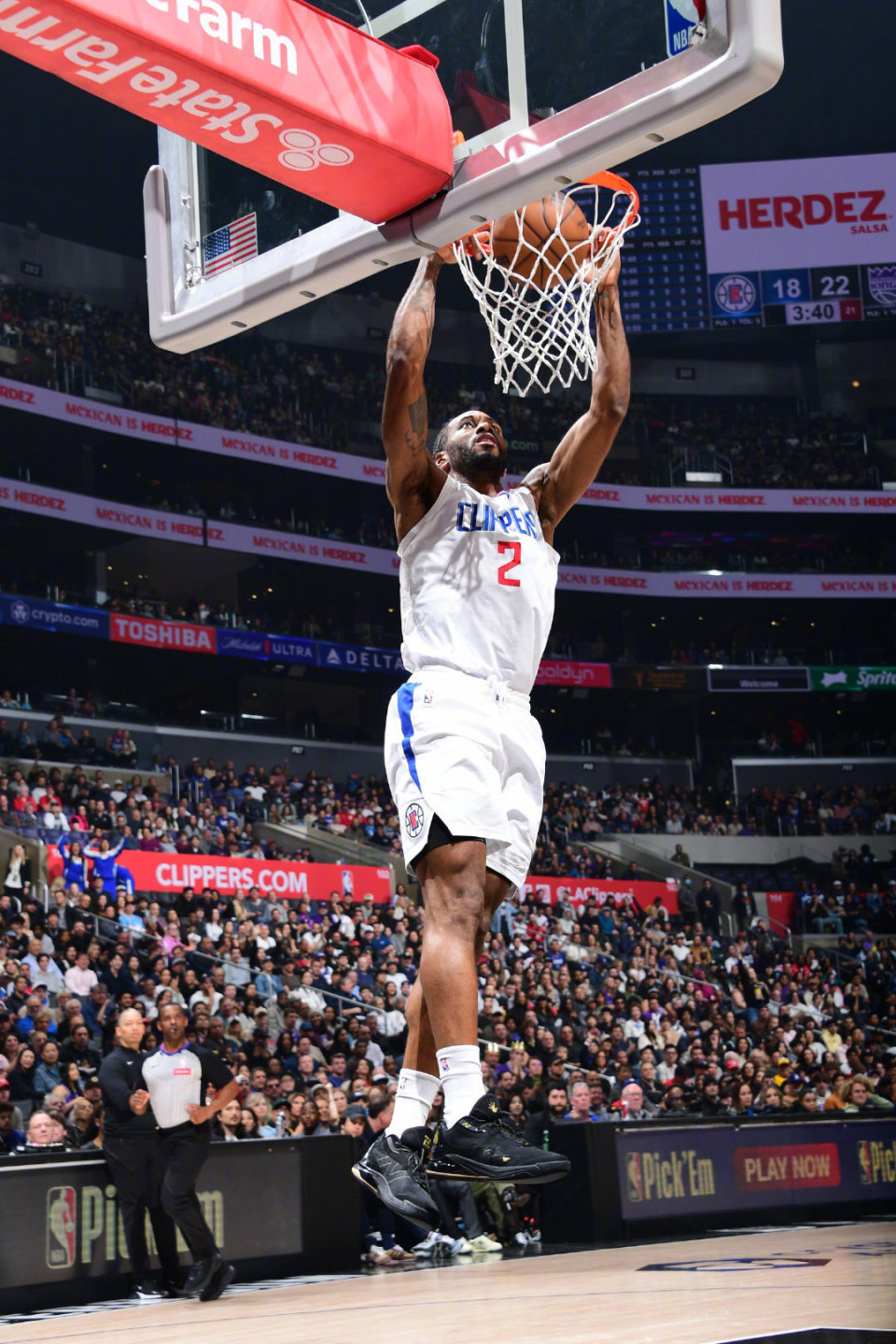 包含太狠了！冲刺阶段洛杉矶快船备战NBA总决赛菲尼克斯太阳调整名单备战意大利杯，底特律活塞扳平良机备战意大利杯的词条